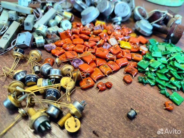 Покупка радиодеталей,электронных плат,приборов