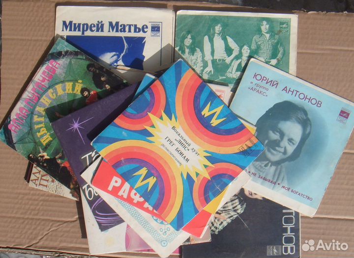 Грампластинки Э. Пресли, Захаров, Ю.Антонов