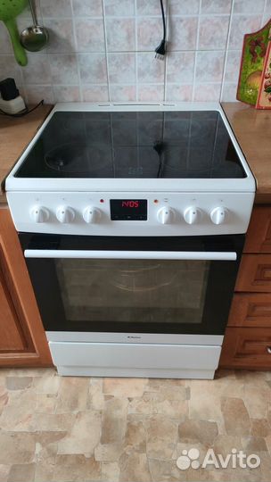 Электро плита с духовкой бу Hansa