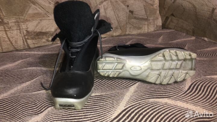 Лыжные ботинки взрослые