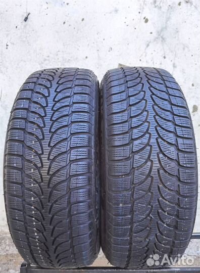 Bridgestone Blizzak LM-80 215/60 R17 96H