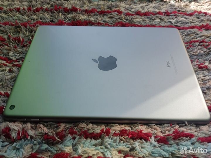 iPad 2018 6th generation 32gb