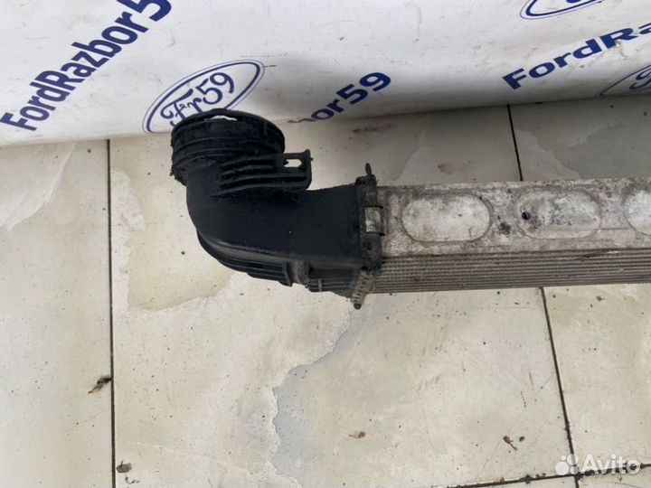 Интеркулер Bmw X5 E53 2004-2006