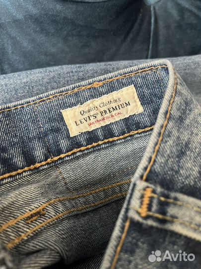 Джинсы levis 502