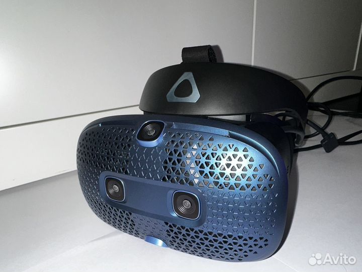 Шлем виртуальной реальности для пк HTC Vive Cosmos