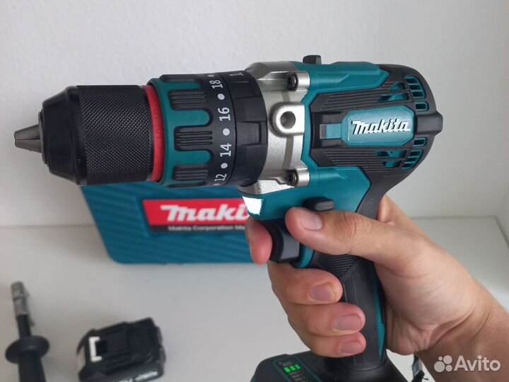 Шуруповерт для ледобура Makita