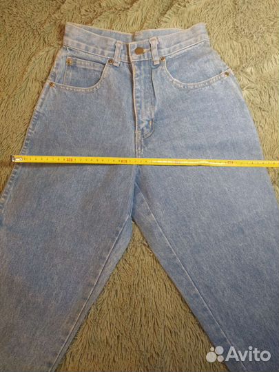 Джинсы укороченные