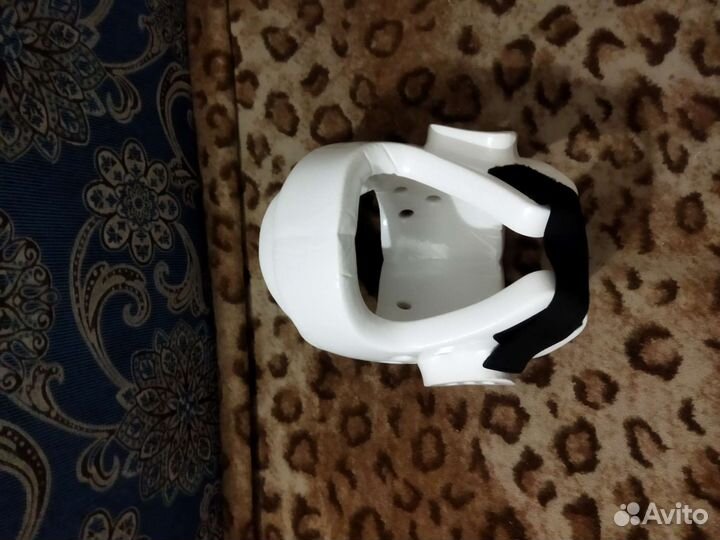 Шлем для единоборств