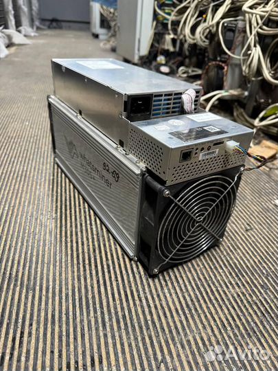 Bitmain Antminer T21 190 TH/s бу