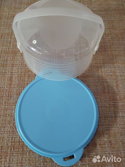 Тортница с крышкой