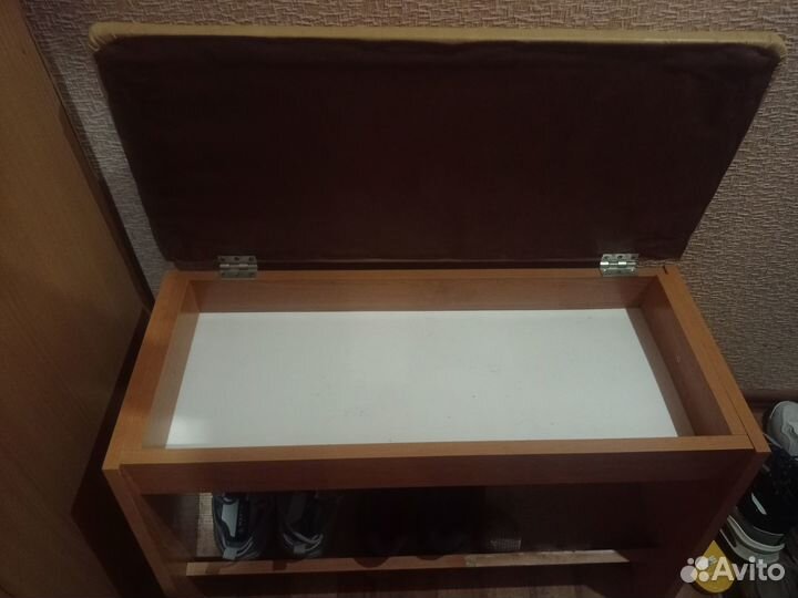 Продам обувницу