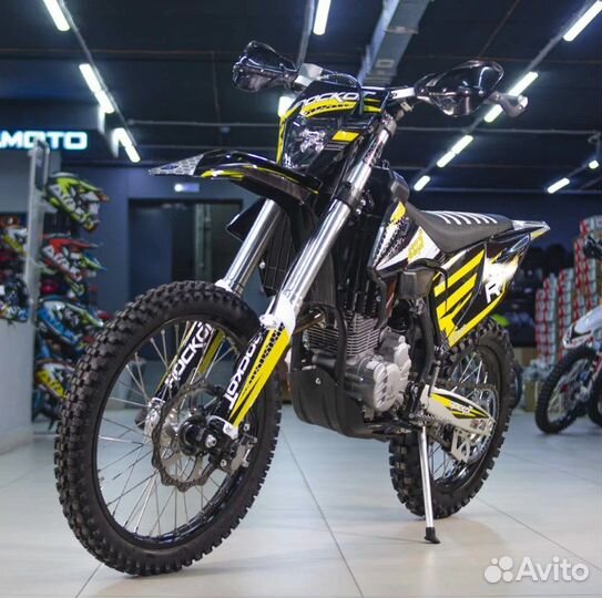 Кроссовый мотоцикл rockot R7 Hornet (250сс, 172FMM