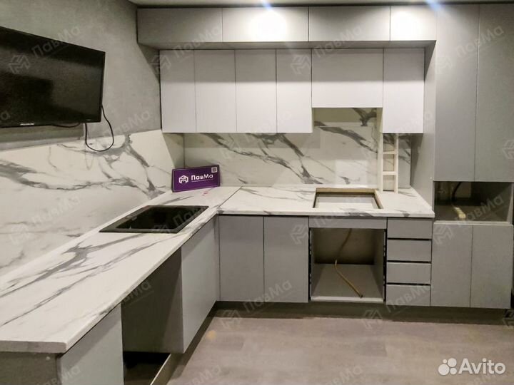 Угловые и прямые кухонные гарнитуры на заказ