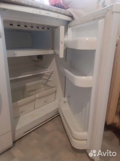 Холодильник маленький