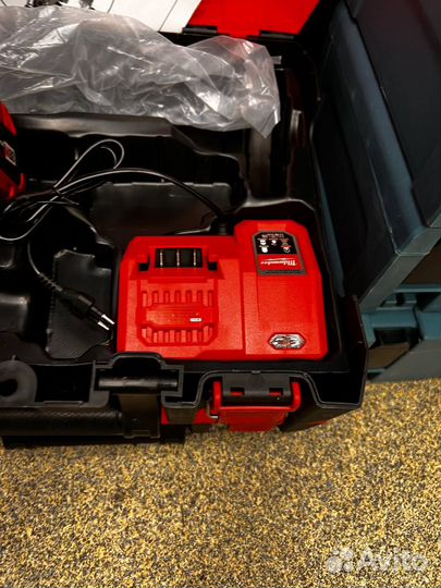 Ушм и шуруповёрт набор аккумуляторного инструмента