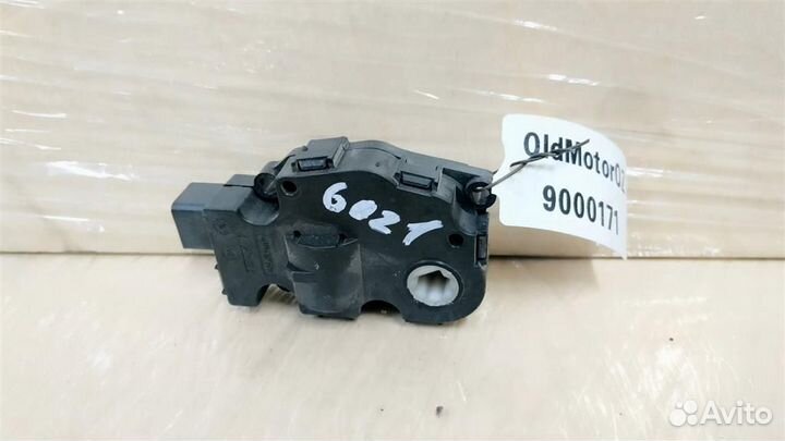 Моторчик привода заслонок отопителя BMW X6 E71 (2