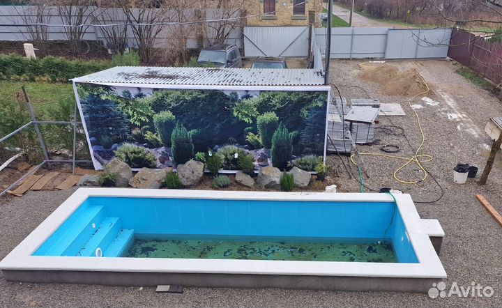 Бассейн из попилипропилена с лестницей