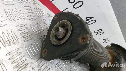 Амортизатор передний левый ford kuga 1 (NKR01K801)