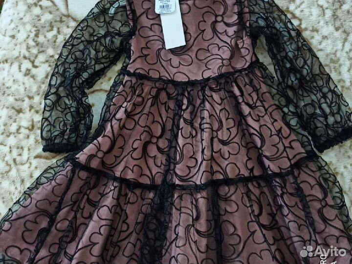 Платье для девочки новое