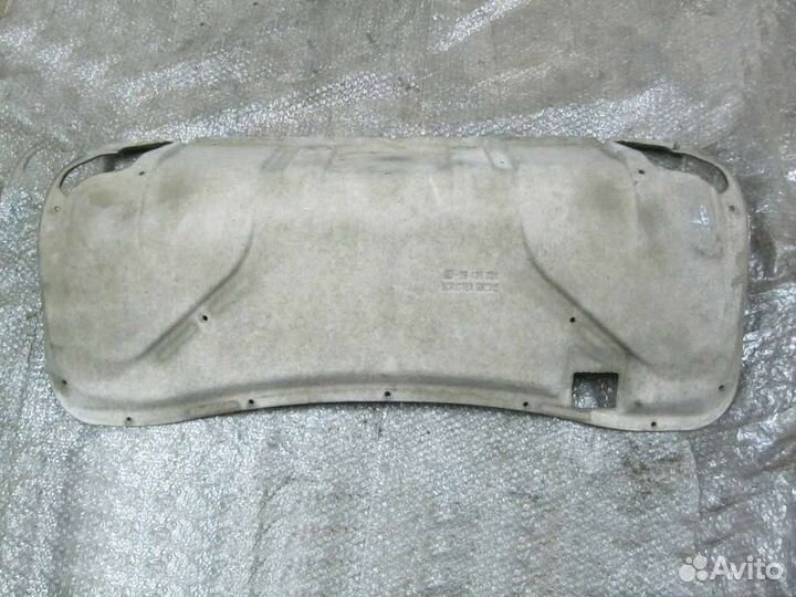 Обшивка крышки багажника Opel Omega B