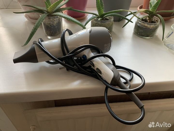 Фен wella sahira light