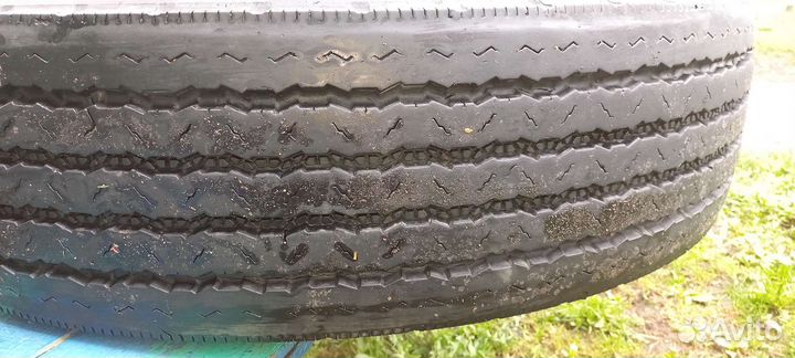 Bridgestone V-Steel Rib294 275/80 R22