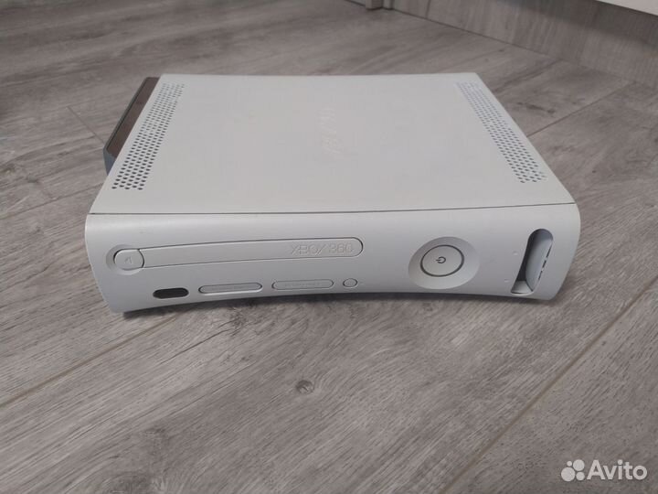 Xbox 360 с играми