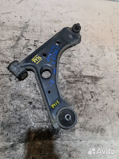 Рычаг правый Opel Corsa D 2006-2014