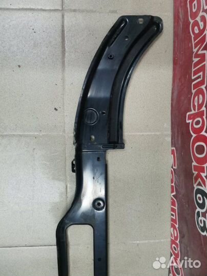 Панель верхняя замка капота Mazda CX-9