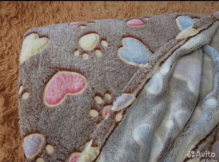 2 Пледа новых-Светящийся и Просто мягкий пледик