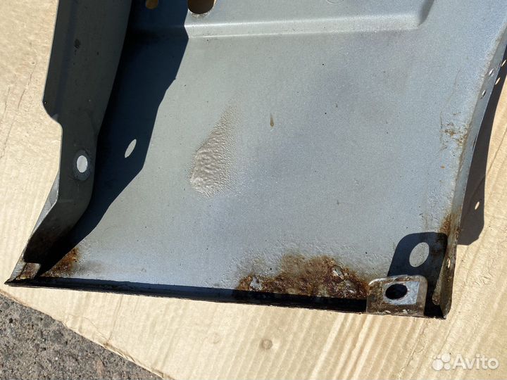 Крыло левое BMW е39