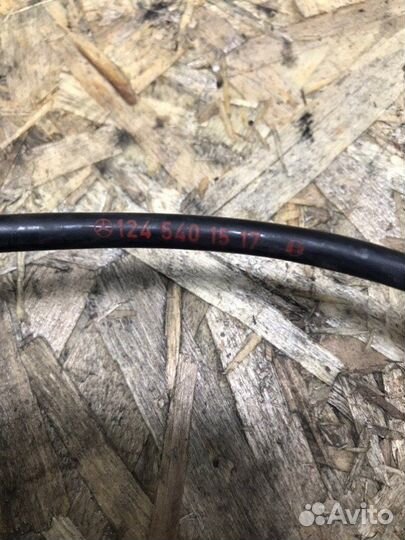 Датчик abs передний правый Mercedes-Benz W124 M103