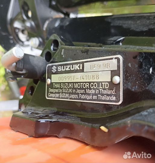 Лодочный мотор Suzuki DF 20 AES