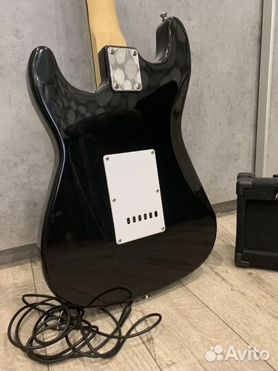 Электрогитара с комбиком