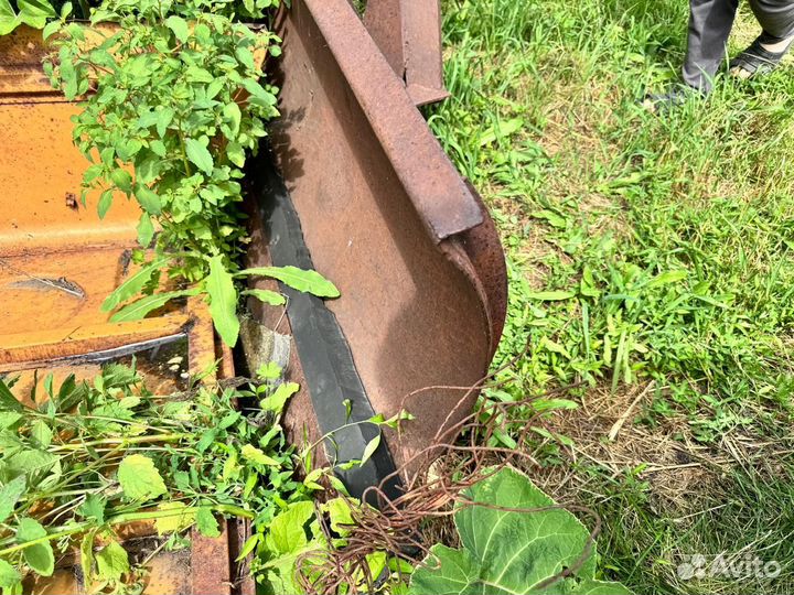 Ковш на трактор