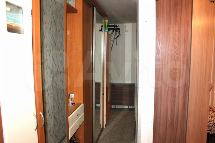 2-к. квартира, 41 м², 3/3 эт.