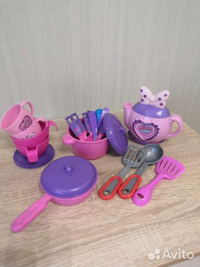 Детская посуда, муляжи еды