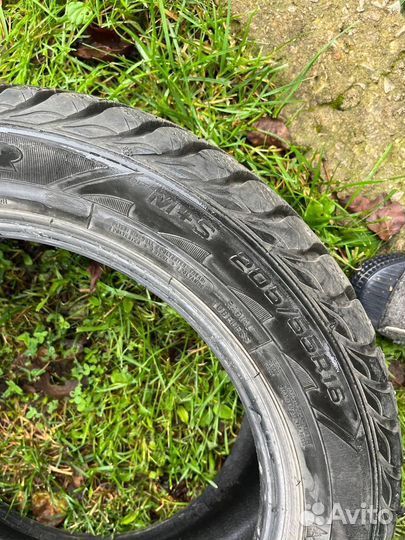 Goodyear UltraGrip Extreme 205/55 R16 91T