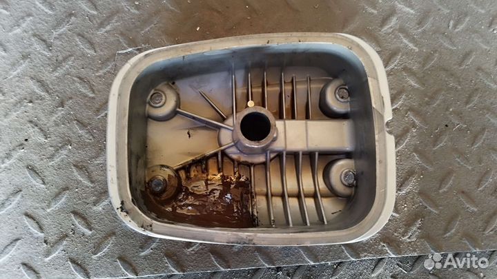 Клапанная крышка мотоцикл bmw оппозитный двигатель