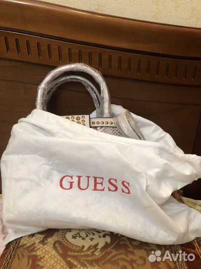 Сумка Guess новая оригинал