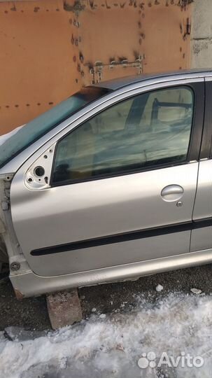 Двери пежо 206