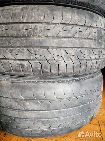 Toyo TYDRB 215/55 R17 94V