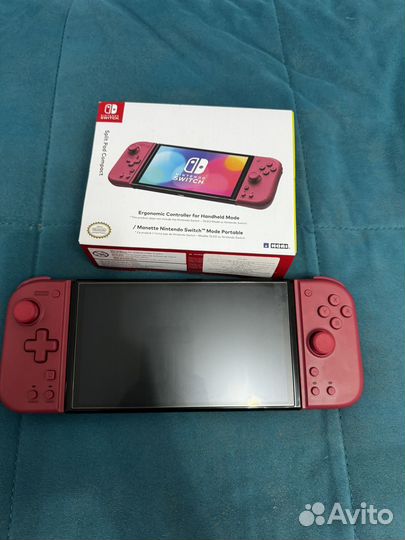 Hori Split Pad Compact