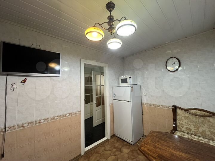 2-к. квартира, 55 м², 10/15 эт.