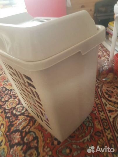 Ящик пластиковый