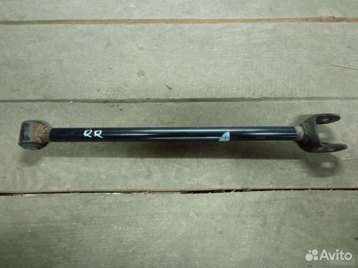 Рычаг подвески задний правый Toyota Camry 50 55