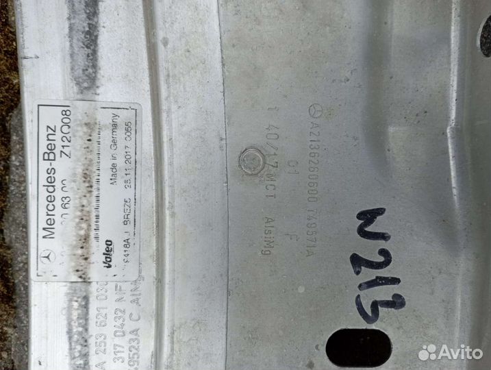 Mersedes E W 213 Панель передняя