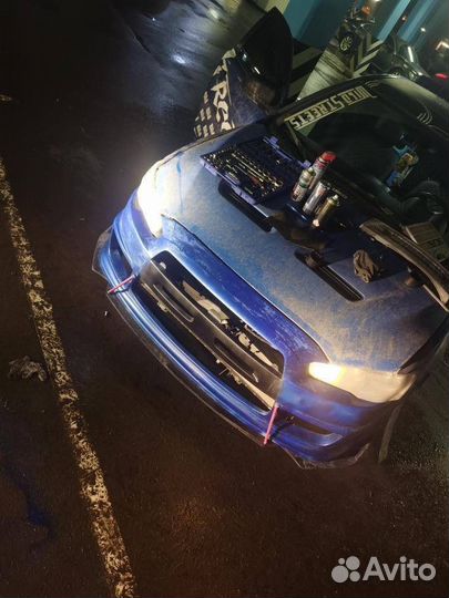 Губа сплиттер на Mitsubishi