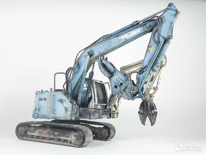 Модель экскаватора Hitachi