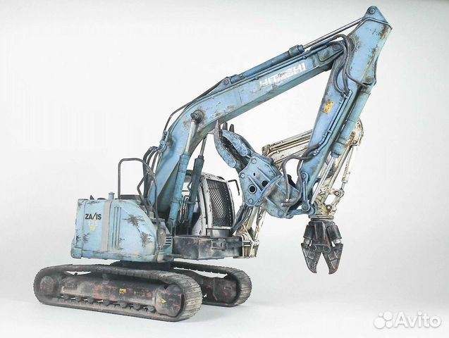 Модель экскаватора Hitachi